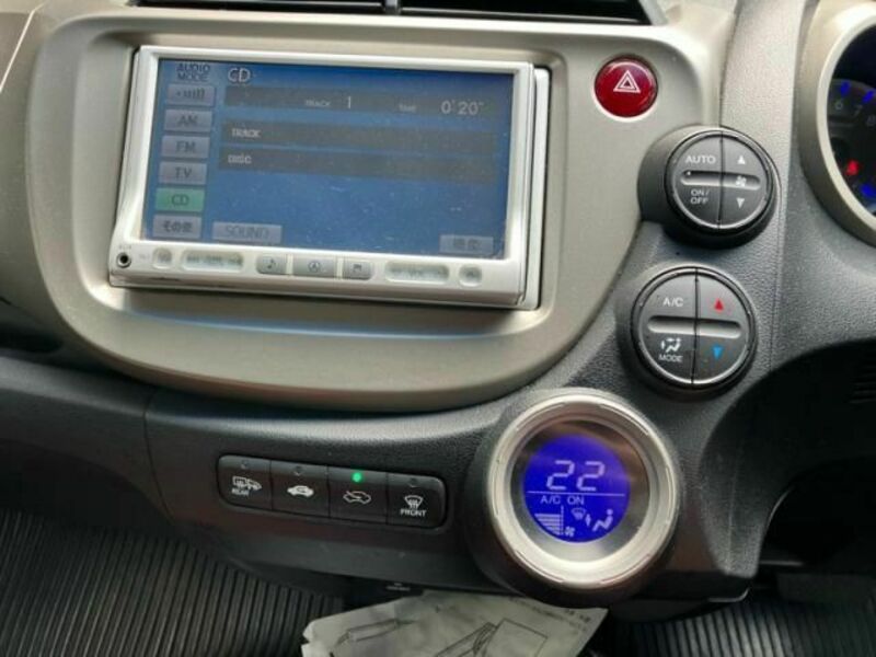 FIT HYBRID