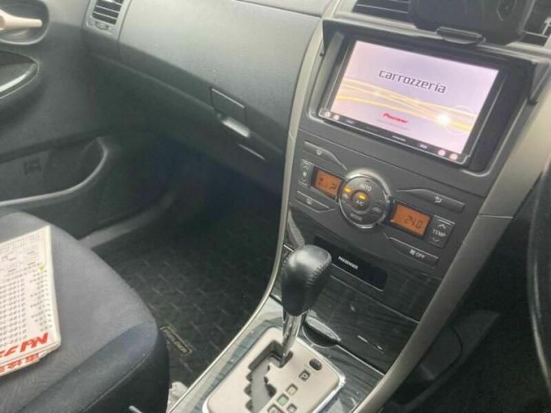 COROLLA FIELDER