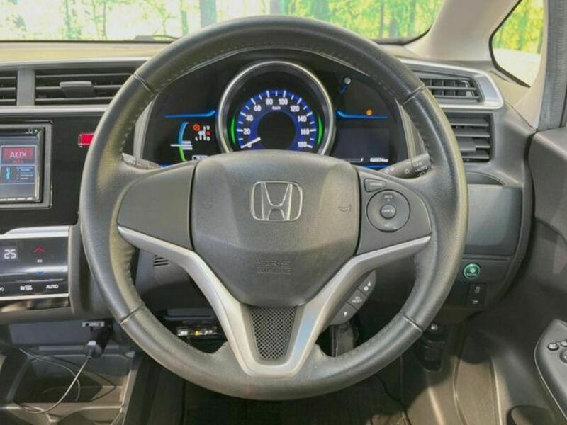 FIT HYBRID