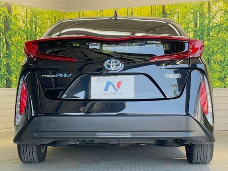 PRIUS PHV