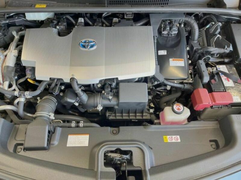 PRIUS PHV