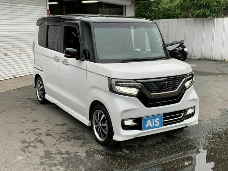 N BOX CUSTOM