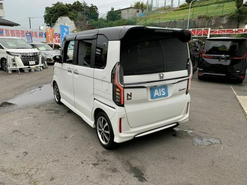 N BOX CUSTOM