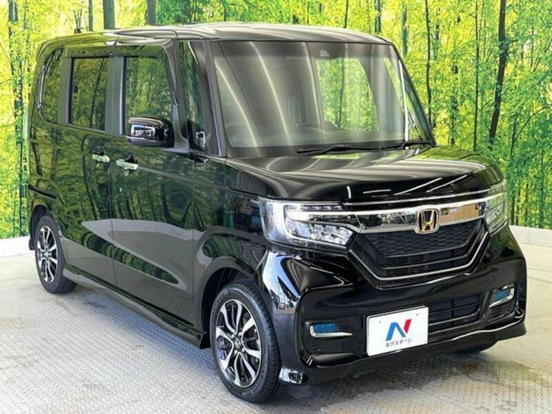 N BOX CUSTOM
