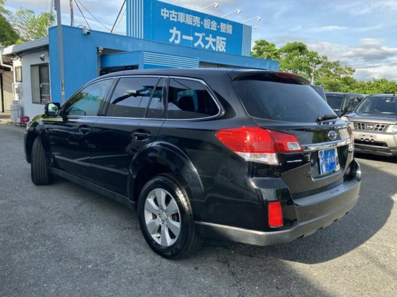 LEGACY OUTBACK
