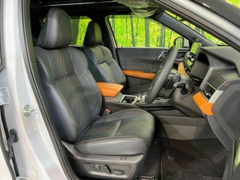 OUTLANDER PHEV