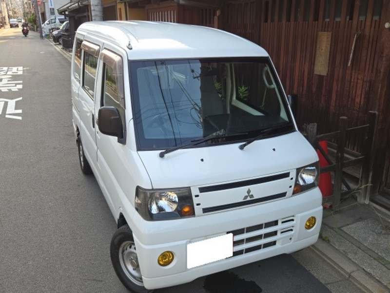 MINICAB VAN