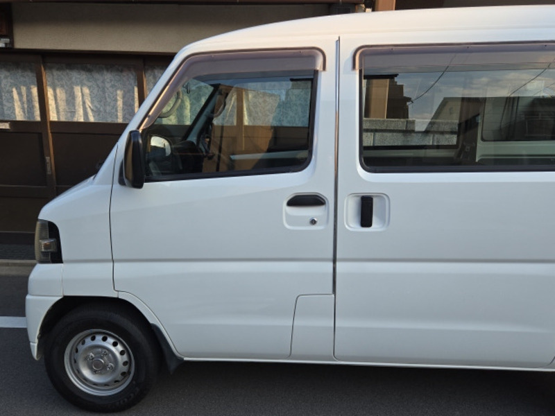 MINICAB VAN