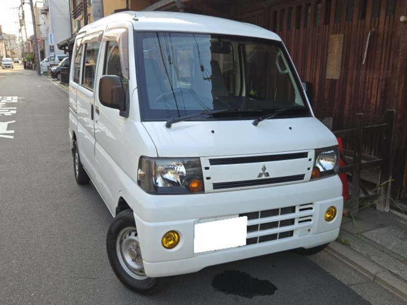 MITSUBISHI MINICAB VAN