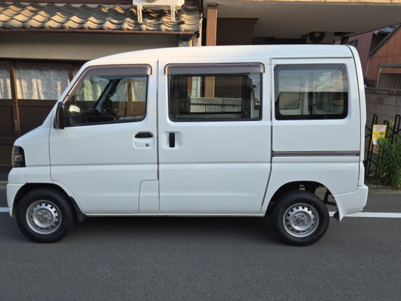 MINICAB VAN
