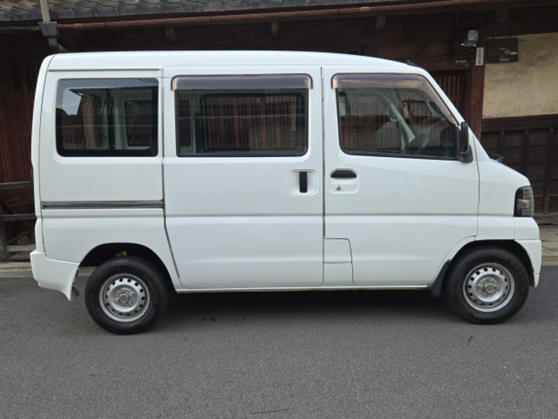 MINICAB VAN