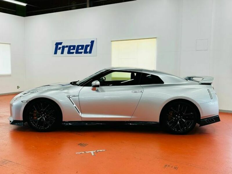 GT-R