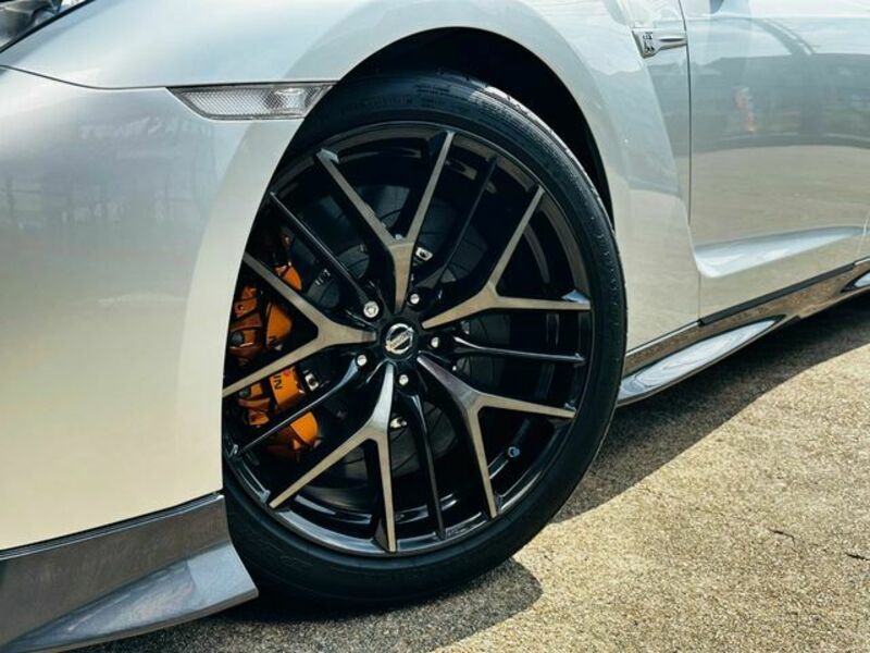 GT-R