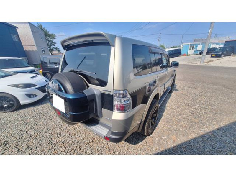 PAJERO