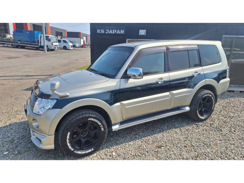 PAJERO