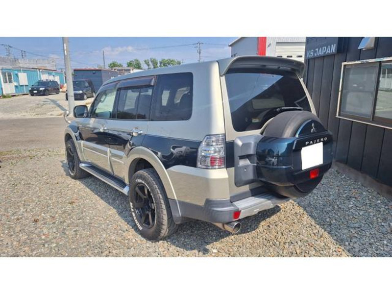 PAJERO