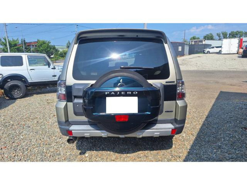 PAJERO