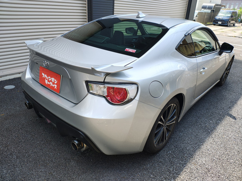 86