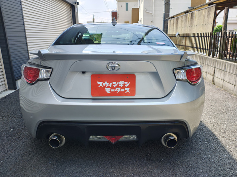 86