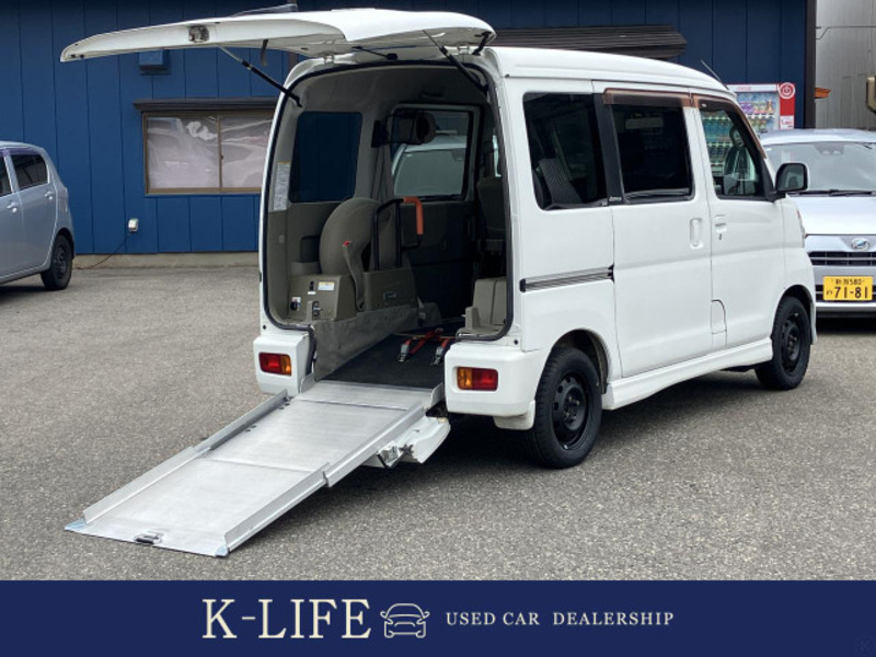 DAIHATSU ATRAI WAGON