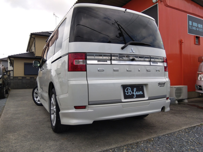 DELICA D5