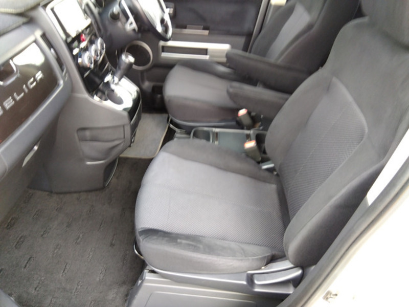DELICA D5