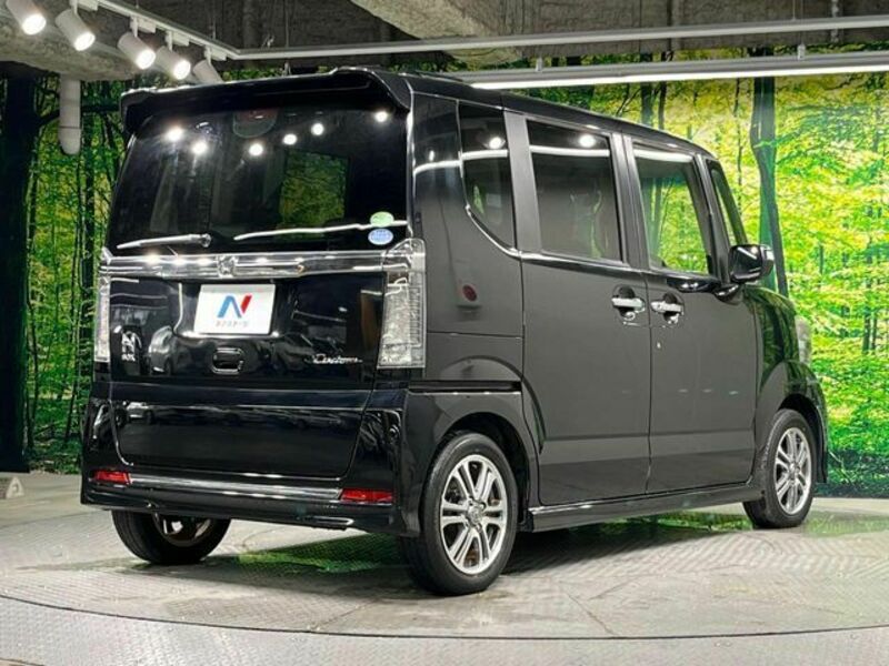 N BOX CUSTOM