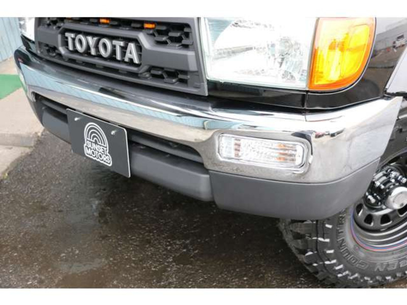 HILUX SURF