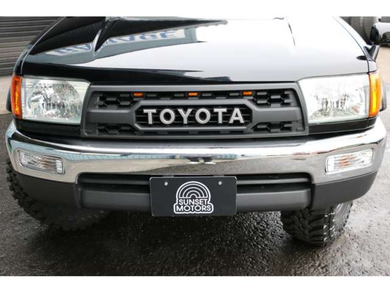 HILUX SURF