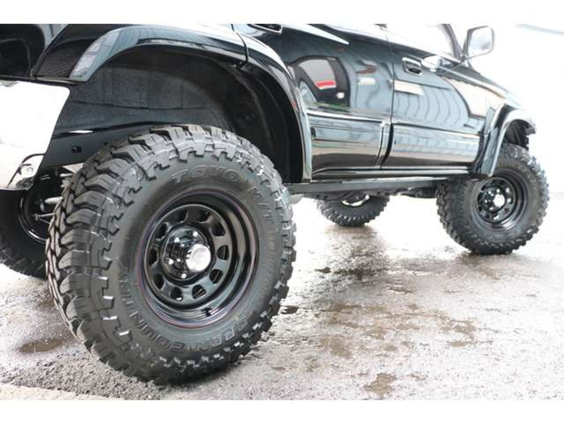 HILUX SURF