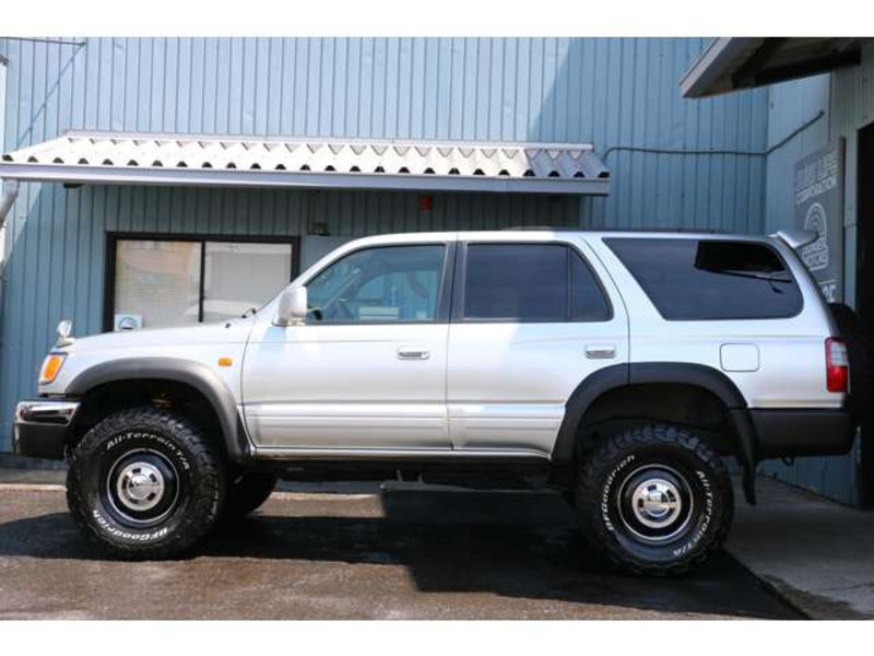 HILUX SURF