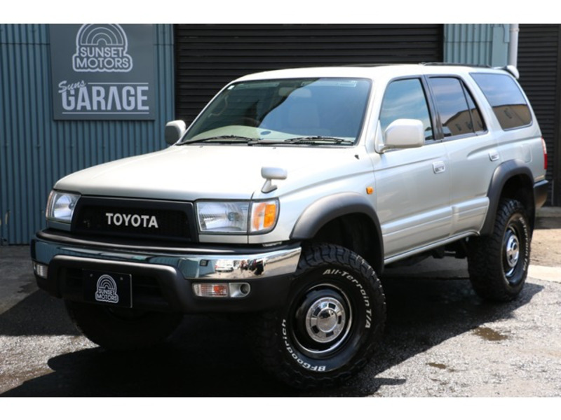 TOYOTA HILUX SURF