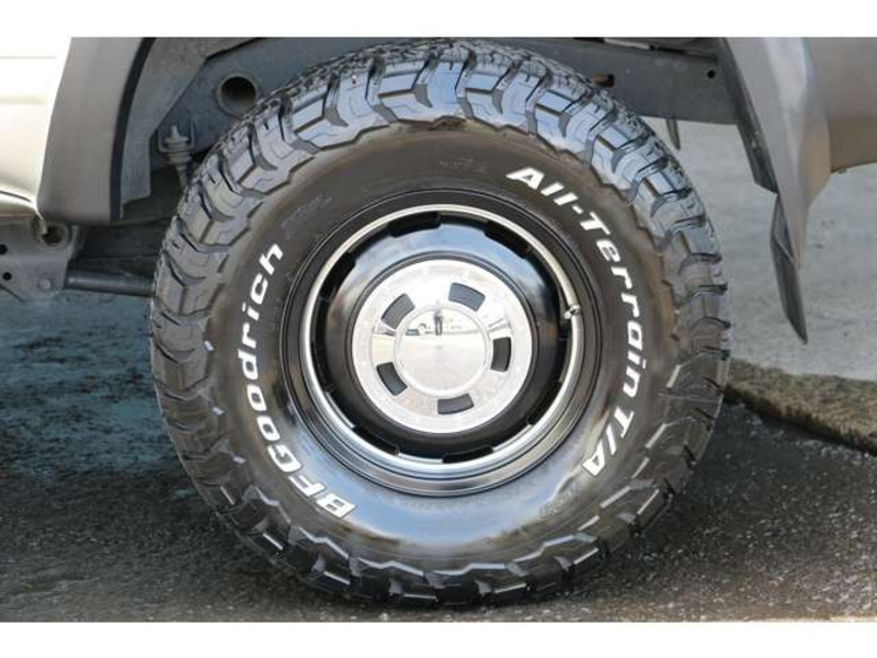 HILUX SURF