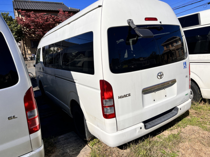 HIACE