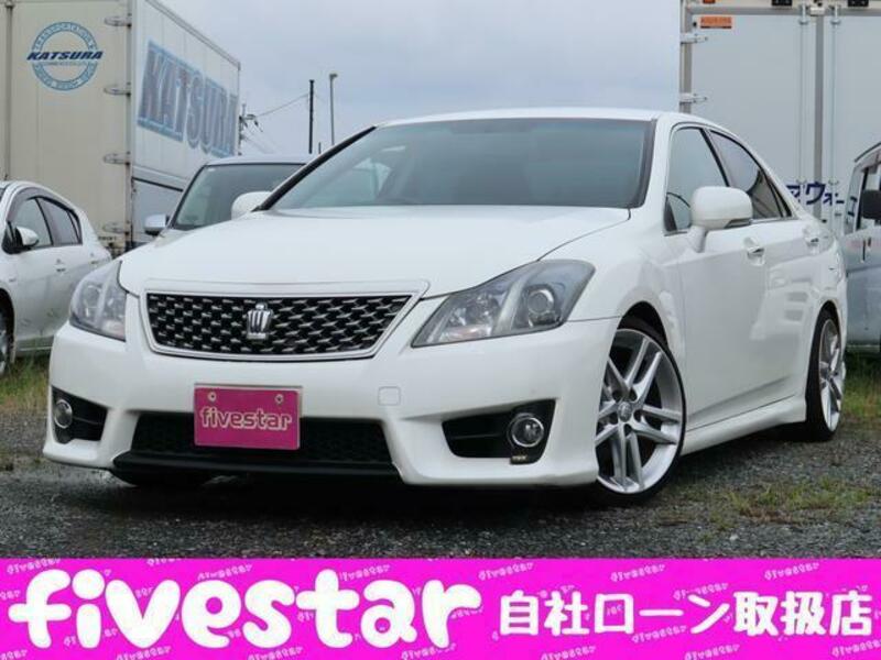TOYOTA CROWN