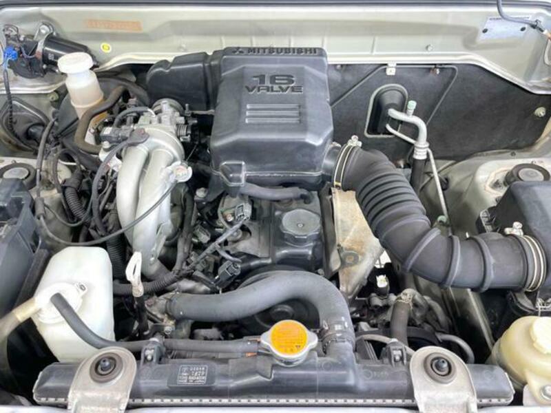 PAJERO MINI