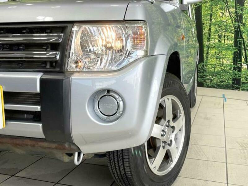 PAJERO MINI