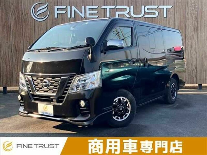 NV350 CARAVAN-0
