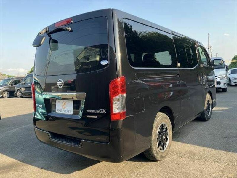 NV350 CARAVAN