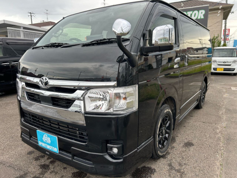 HIACE VAN