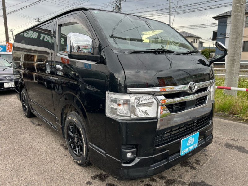 HIACE VAN
