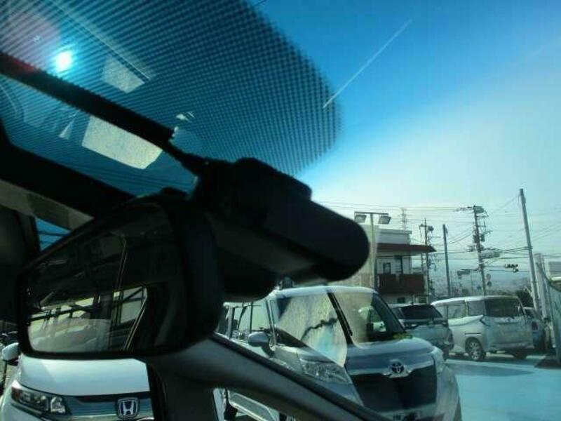 SHUTTLE