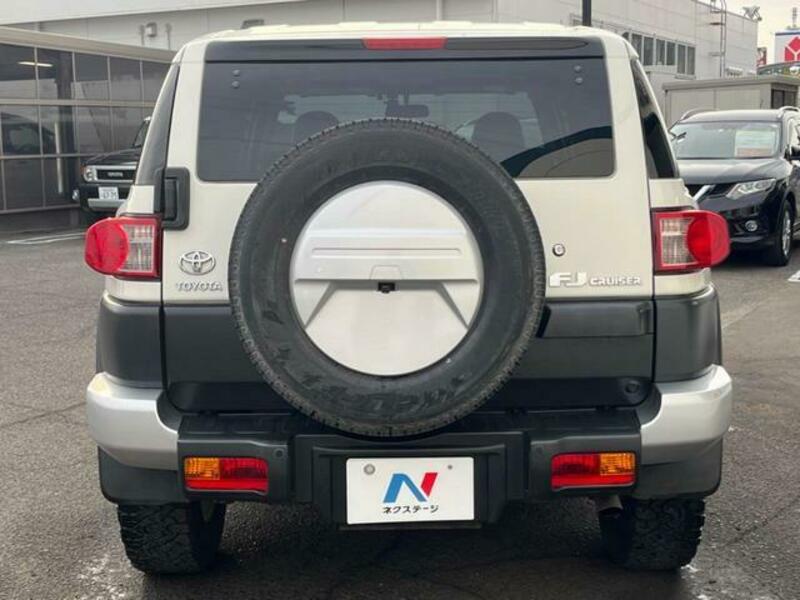FJ CRUISER