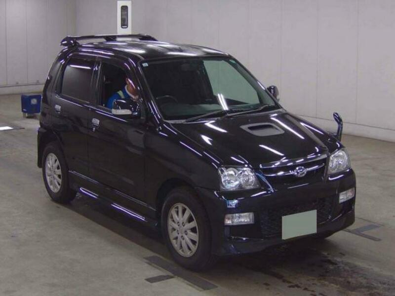 DAIHATSU TERIOS KID