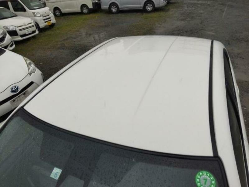 COROLLA AXIO