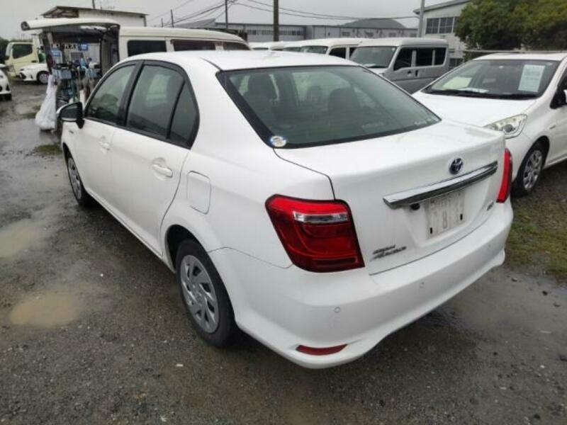 COROLLA AXIO