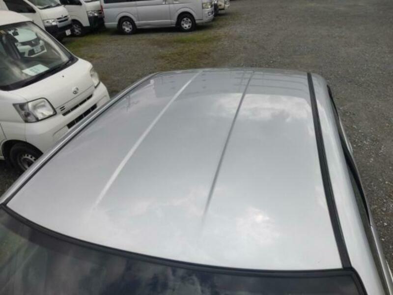 COROLLA AXIO