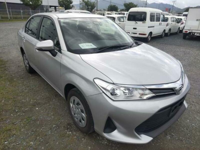 COROLLA AXIO