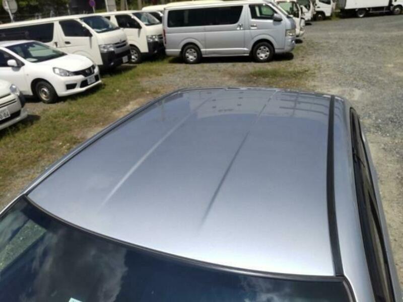 COROLLA AXIO
