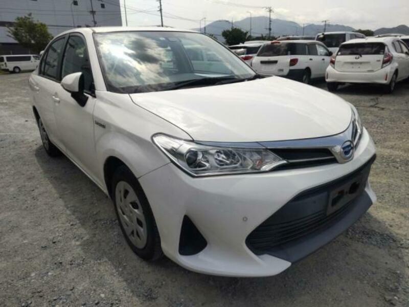 COROLLA AXIO